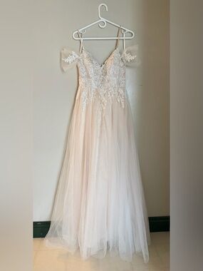 Romantic Blush Tulle Prom Dress with Lace Beaded Bodice